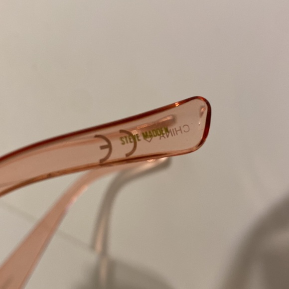 Steve Madden Sunglasses Oversized Light Crystal Pink Shield Style NWOT - Picture 8 of 12